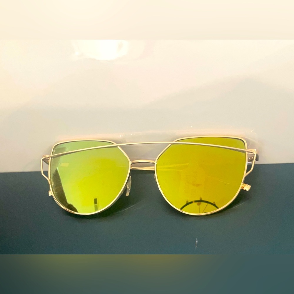 Double Bridge Cat Eye Gold Reflective Sunglasses